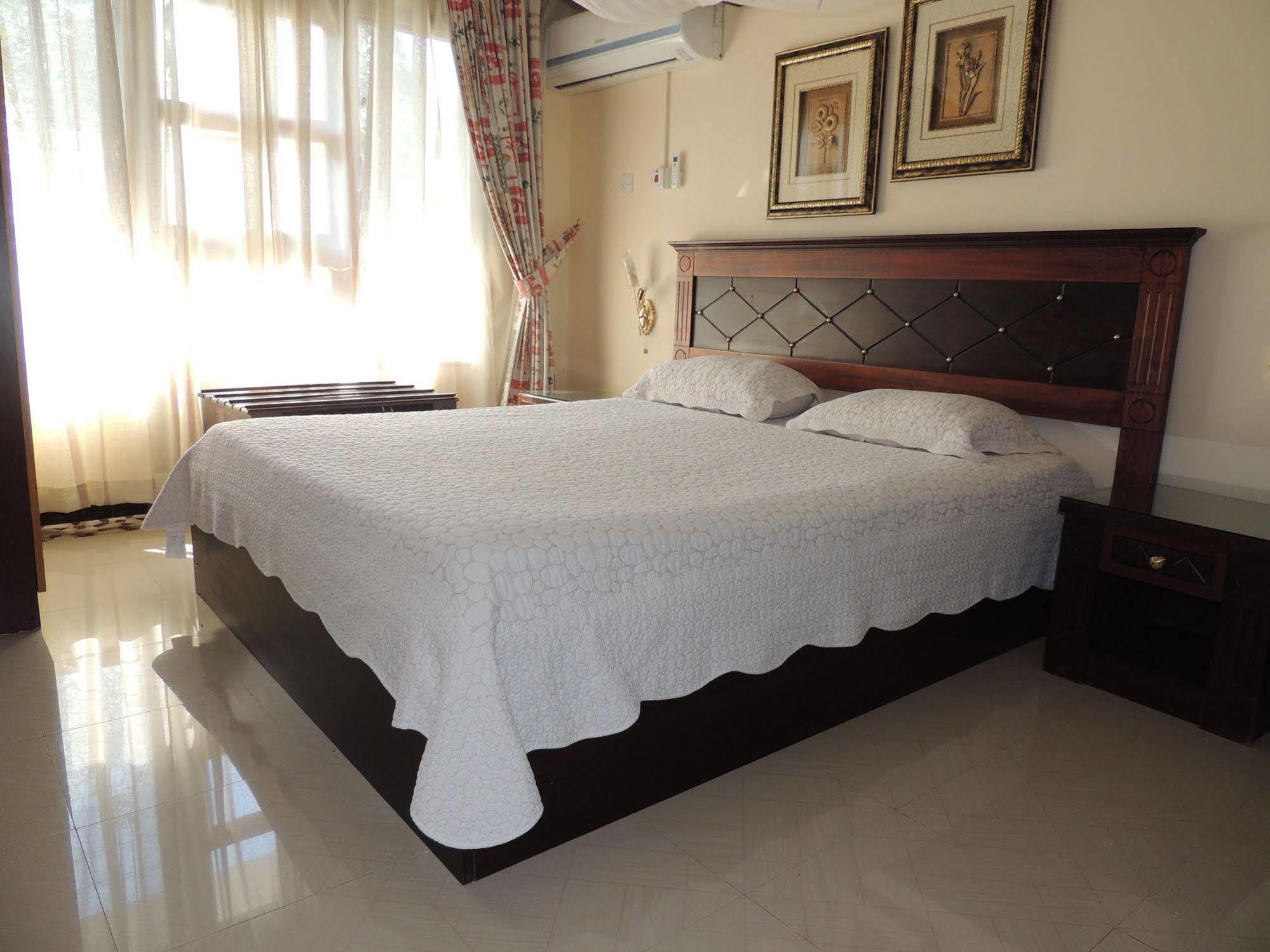 New Dodoma Hotel Exterior foto