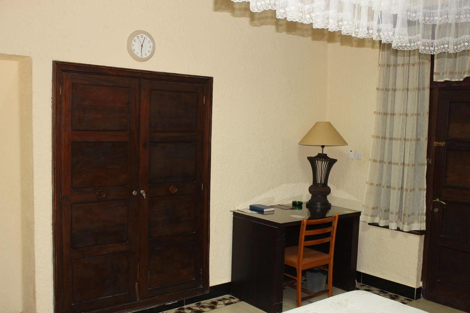 New Dodoma Hotel Exterior foto